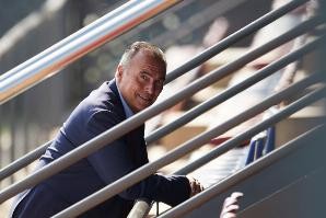 score电竞-巴萨副主席：三冠？我们什么都还没赢到 皇马出局？我只关注巴萨