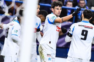 电竞比分-曼联弃将踢疯了：独造5球，全场最佳，缔造队史15年神迹